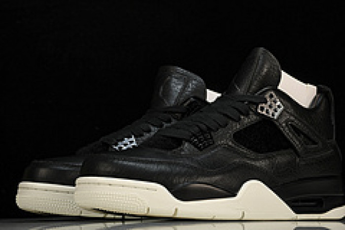 Air Jordan 4 819139-010