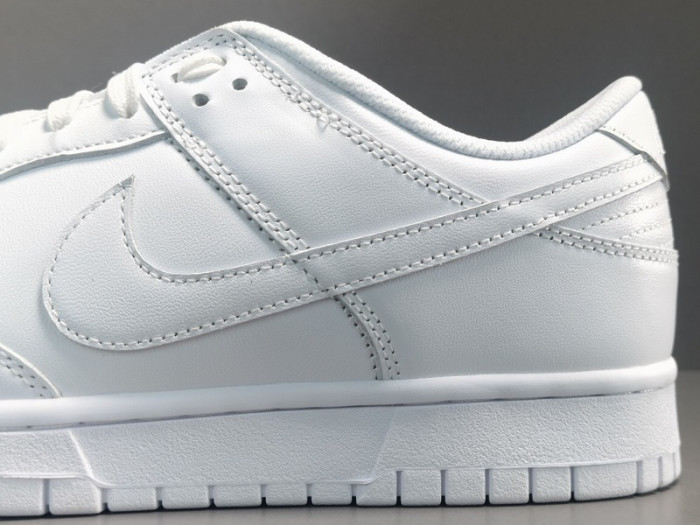 Nike Dunk Low Triple White (2021) - DD1503-109