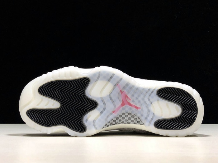 Jordan 11 Retro Low Snake Light Bone-CD6846-002