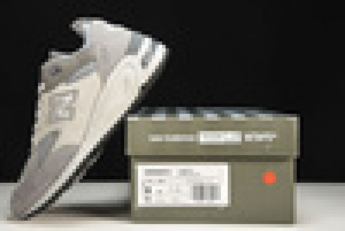 New Balance 990v2 WTAPS - M990WT2