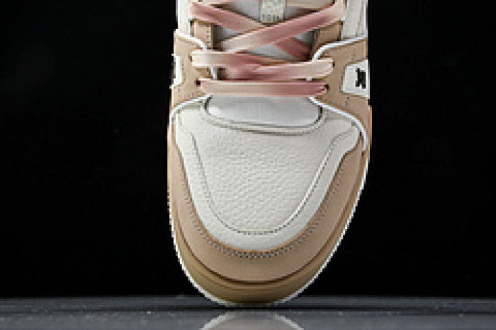 L&V SNEAKERS