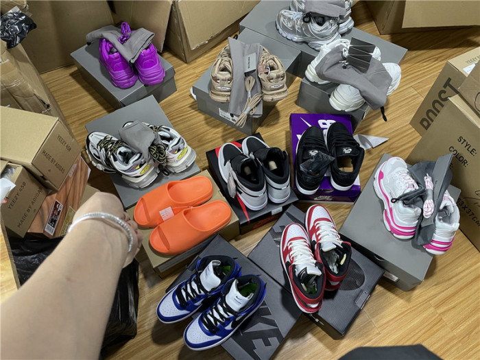 NIKE DUNK HIGH AMBUSH RED CU7544-102