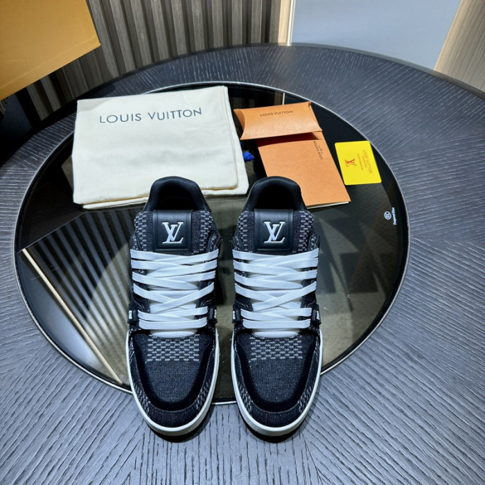 L&V SNEAKERS