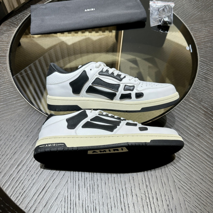 AM1R1 SNEAKERS