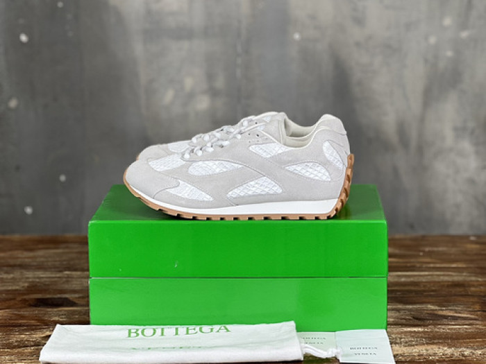 BOTTEGA VENETA SNEAKER