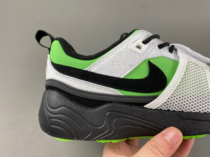 Nike Travis Scott x Nike Zoom Field Jaxx HQ3061-104