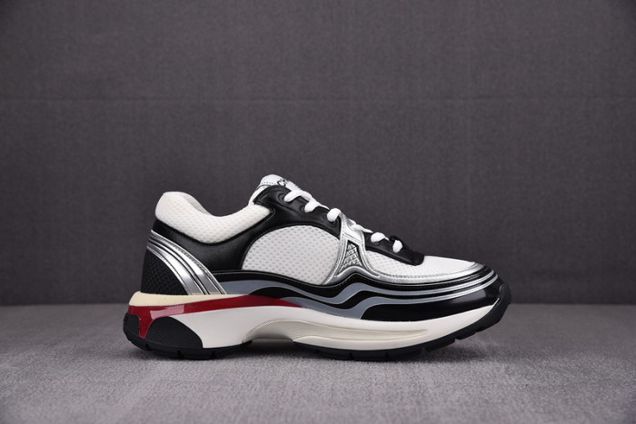 CHANEEL sneaker