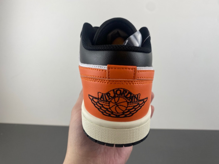 Air Jordan 1 Low 555558-081