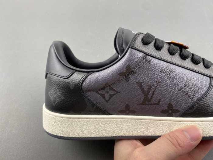 L&V SNEAKERS