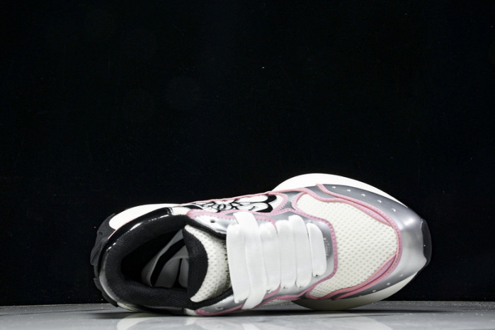 Alexander McQueen sneaker