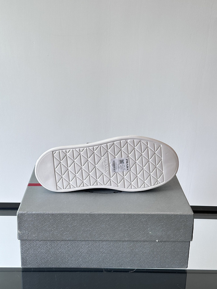 PRA designer sneaker