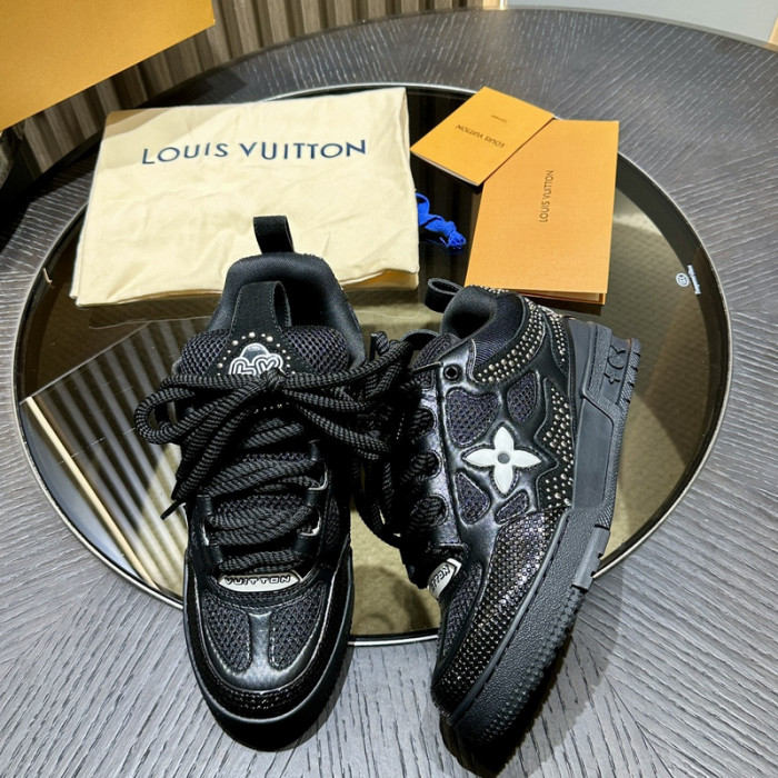 L&V SNEAKERS