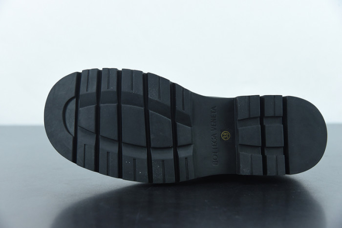 BOTTEGA VENETA SNEAKER