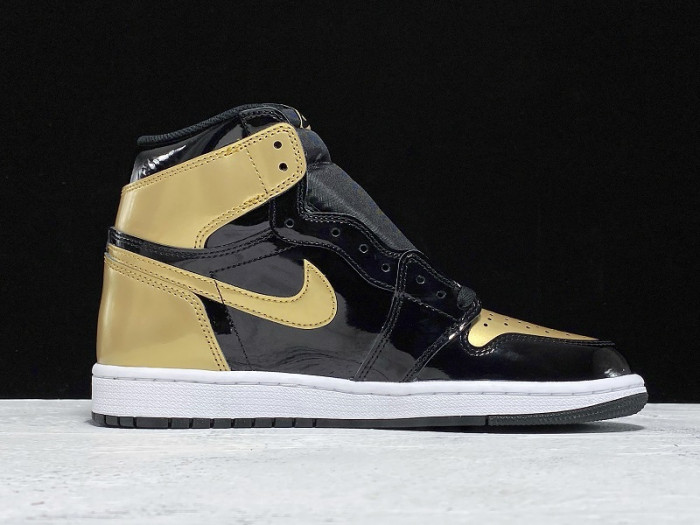AIR JORDAN 1 RETRO HIGH OG NRG "GOLD TOE" 861428-007