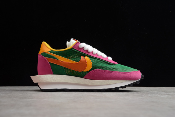 Nike LD Waffle sacai Pine Green BV0073-301