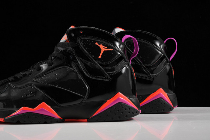 Air Jordan 7 Retro WMNS 