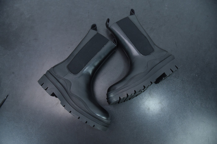 BOTTEGA VENETA SNEAKER