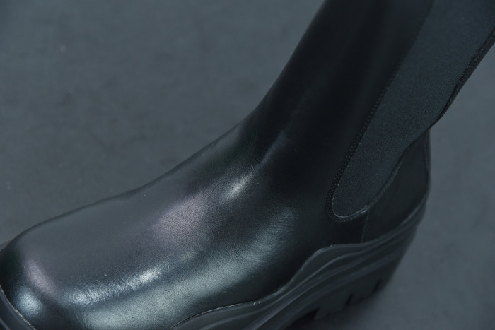 BOTTEGA VENETA SNEAKER