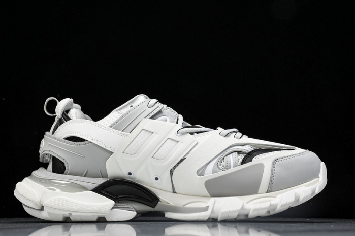 BLEN Track W3AD3 9812