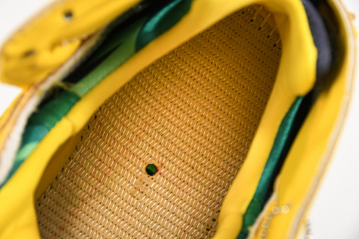 Air Jordan 7 Retro "Oregon Ducks PE" AT3375-300