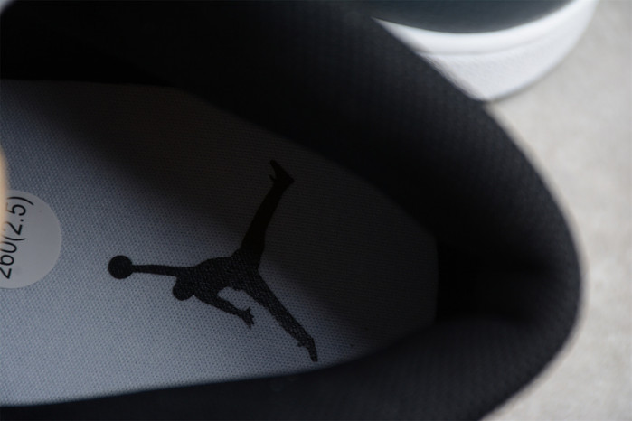 Jordan 1 Mid Armory Navy - 554724-411