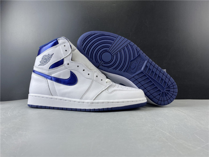 Jordan 1 Retro Metallic Navy (2016) 555088-106