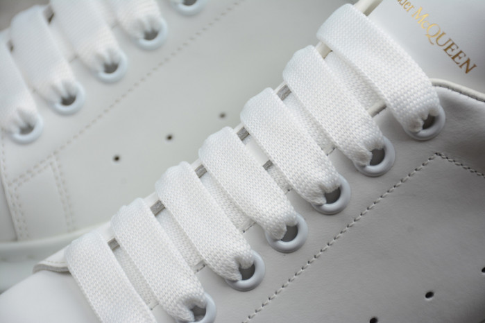 Alexander McQueen sneaker