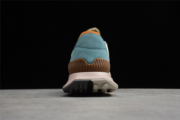 New Balance UXC72BB2