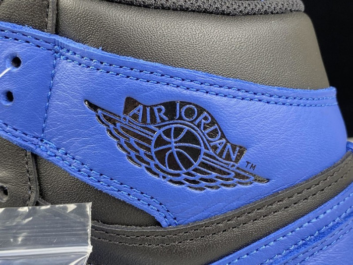 Jordan 1 Retro Royal (2017) 555088-007