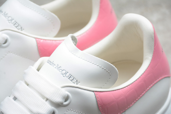 Alexander McQueen sneaker