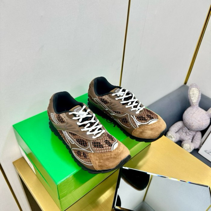 BOTTEGA VENETA SNEAKER