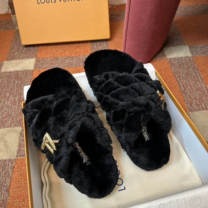 L&V SLIPPERS