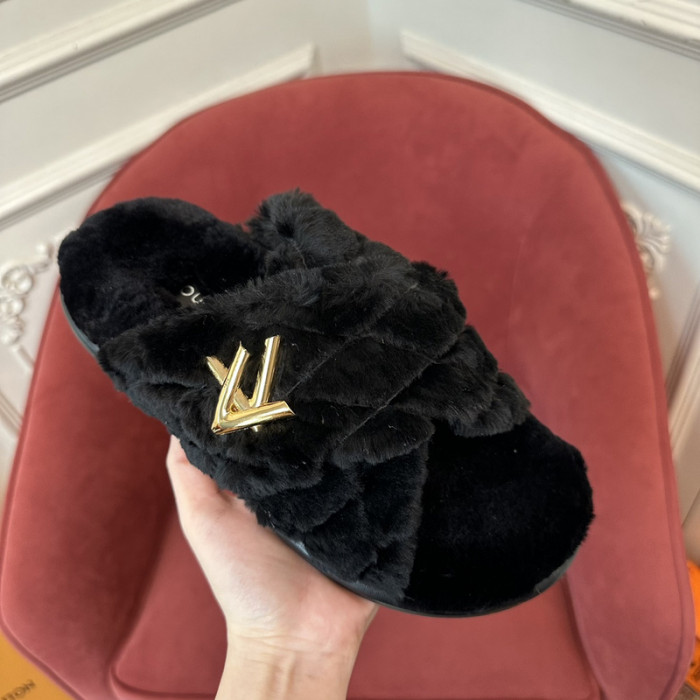 L&V SLIPPERS