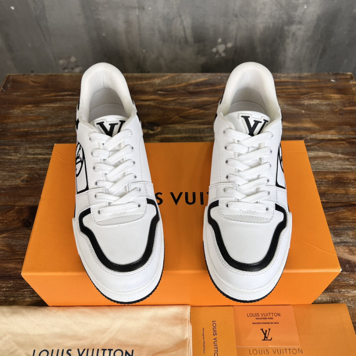 L&V SNEAKERS