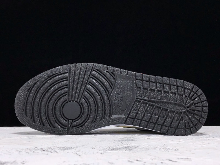 AIR JORDAN 1 RETRO HIGH DEFIANT CD6579-071