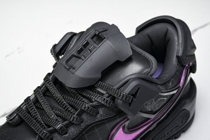 RTFKT x Nike Dunk Genesis 