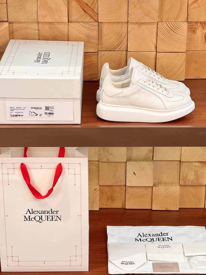 Alexander McQueen sneaker