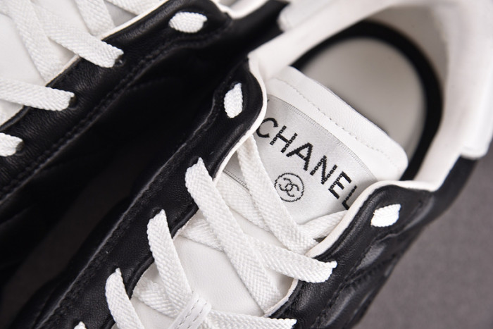 CHANEEL sneaker