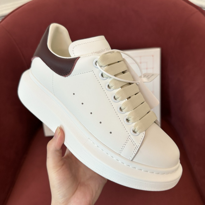 Alexander McQueen sneaker