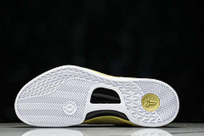 NIKE Kobe 8 Protro“Wolf Grey” HM6469 701