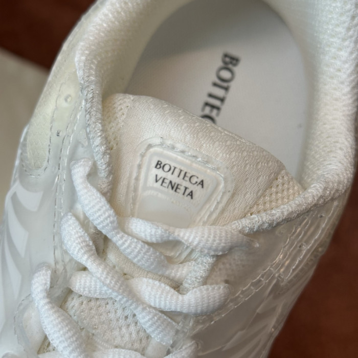 BOTTEGA VENETA SNEAKER