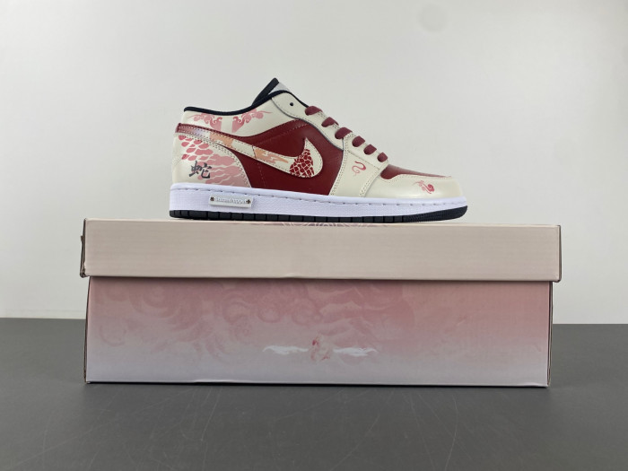 Air Jordan 1 Low 553558-132