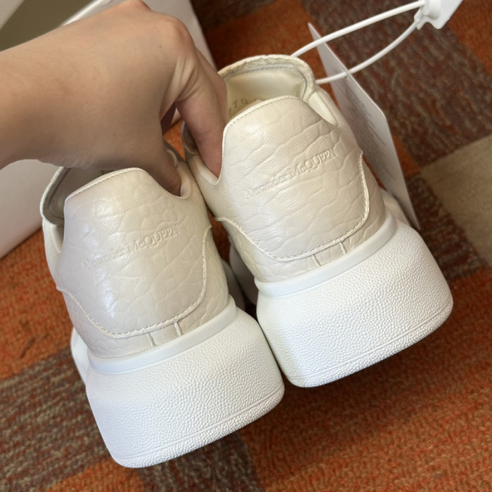 Alexander McQueen sneaker