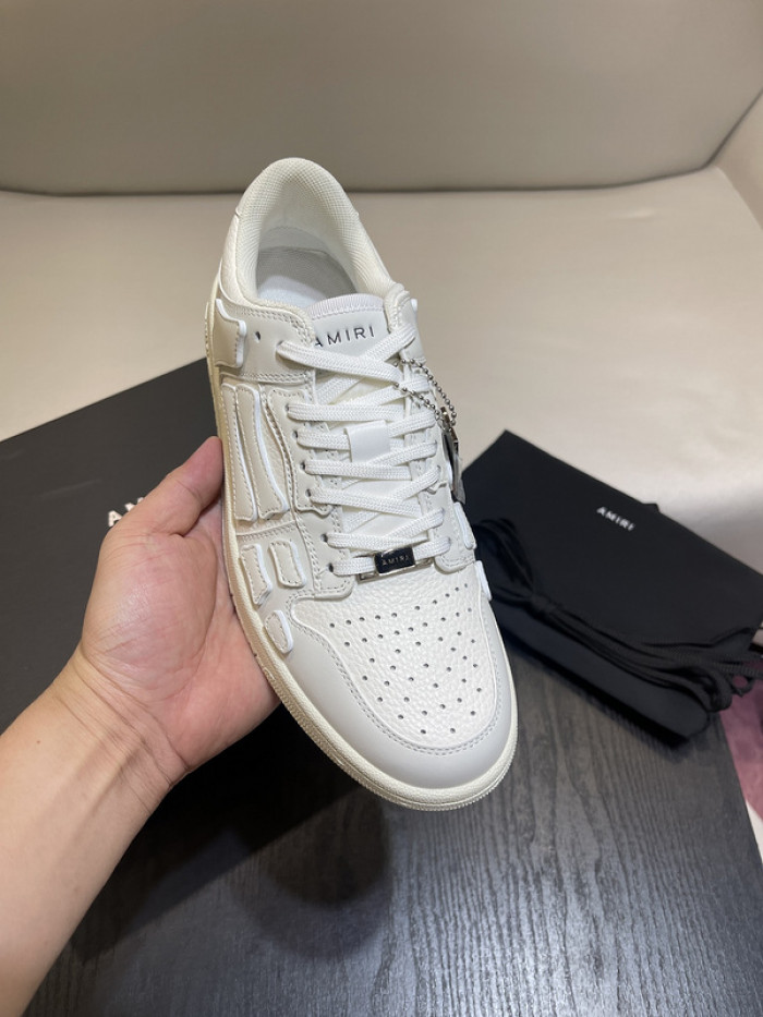 AM1R1 SNEAKERS