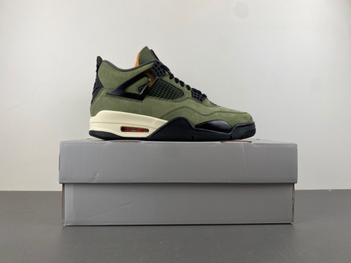 UNDEFEATED x Air Jordan 4 OG IB1519-200