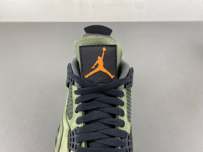 UNDEFEATED x Air Jordan 4 OG IB1519-200