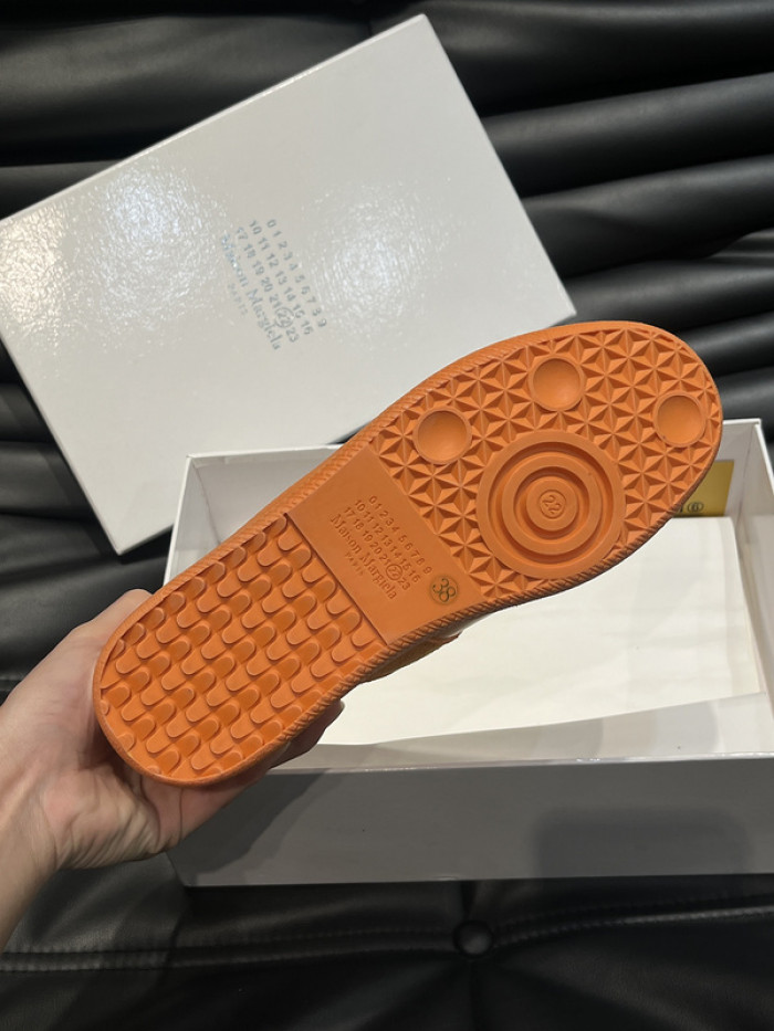 ma*s*n Ma*i*laa shoes