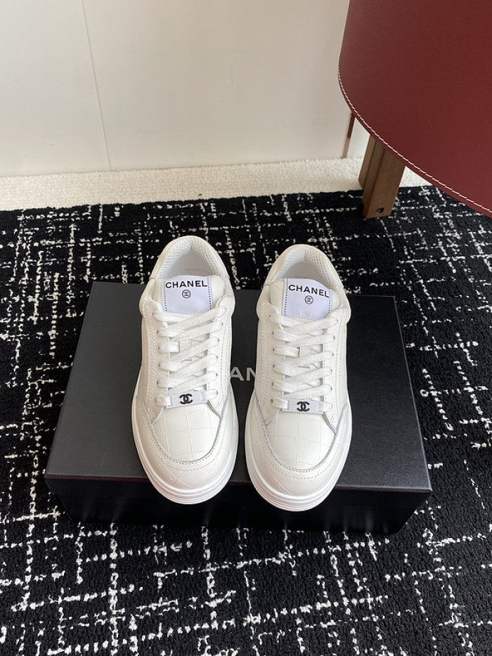 CHANEEL sneaker