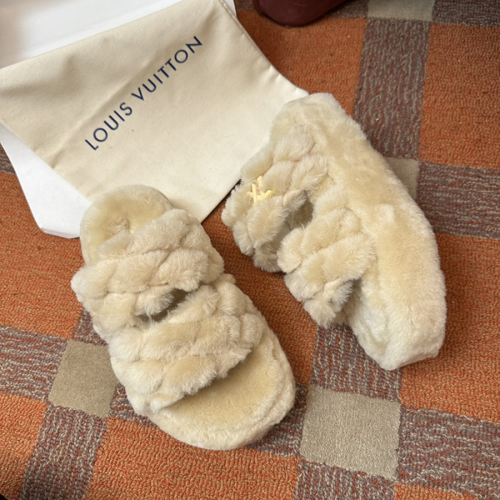 L&V SLIPPERS