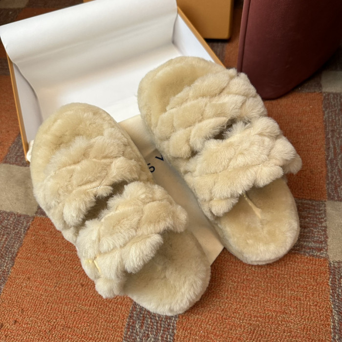 L&V SLIPPERS